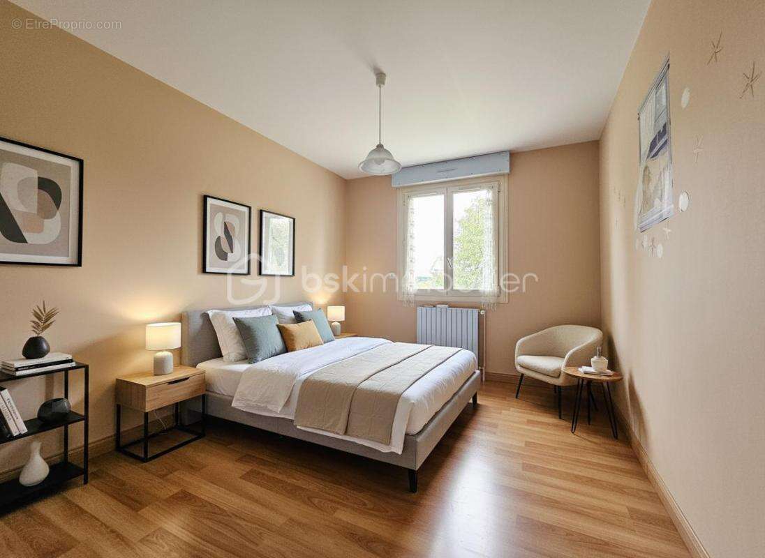 Maison à MAURE-DE-BRETAGNE