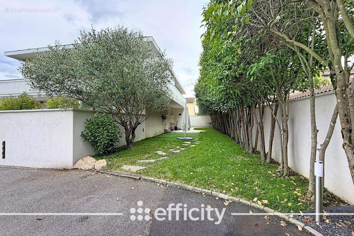 Appartement à LOIRE-SUR-RHONE