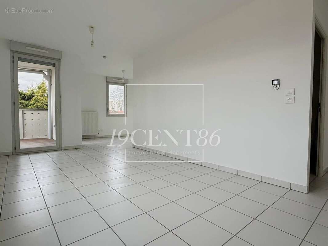 Appartement à FEYZIN