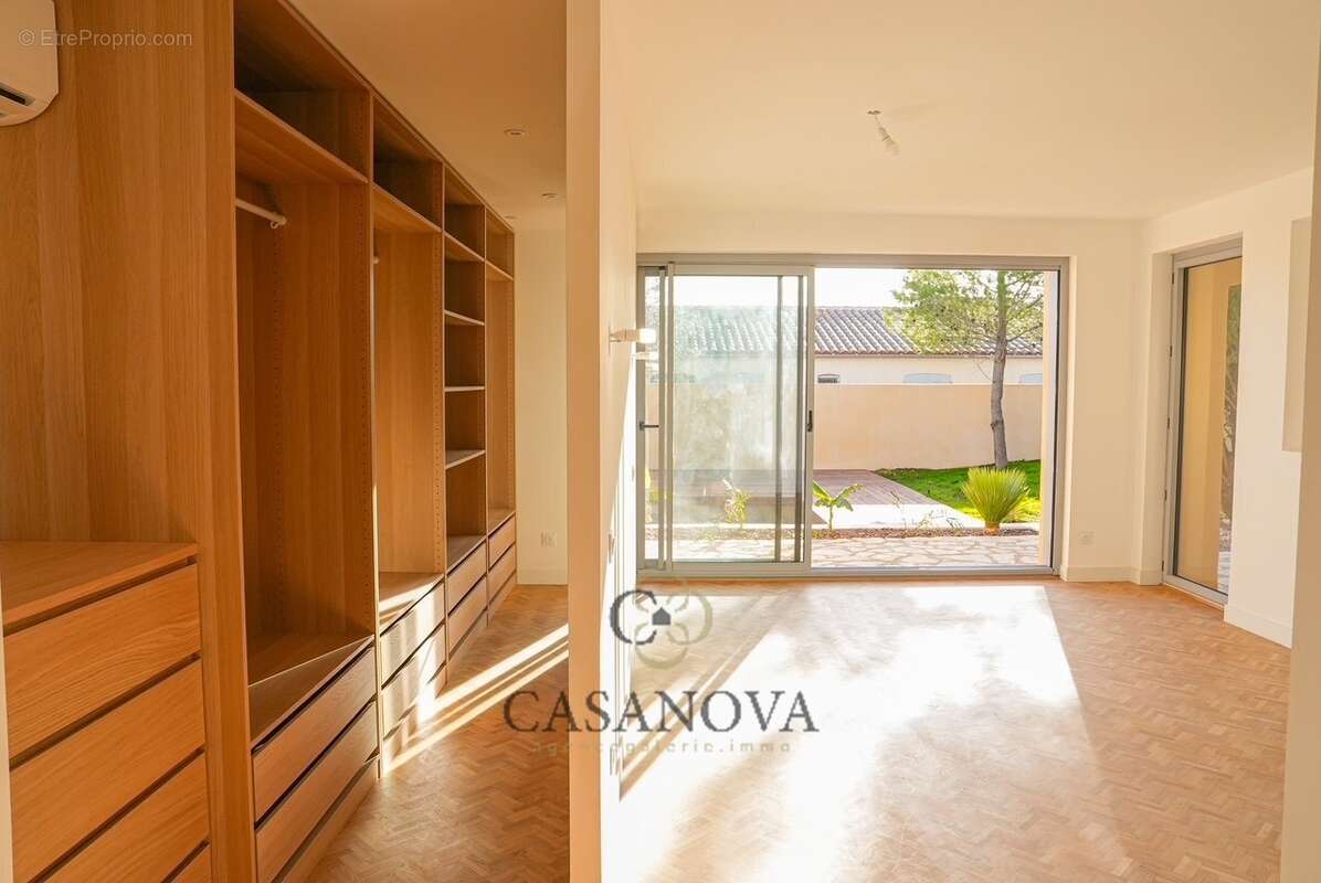 Villa entièrement rénovée face aux étangs - photo 11