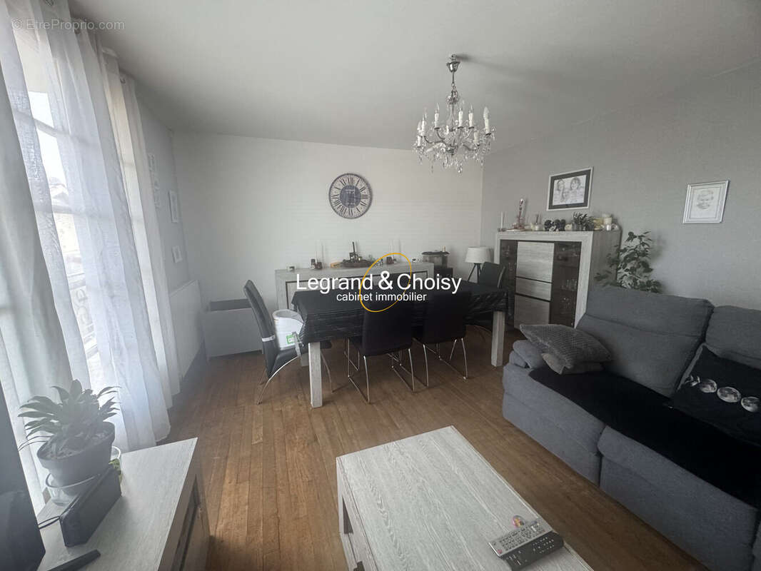 Maison à VILLENEUVE-SUR-LOT