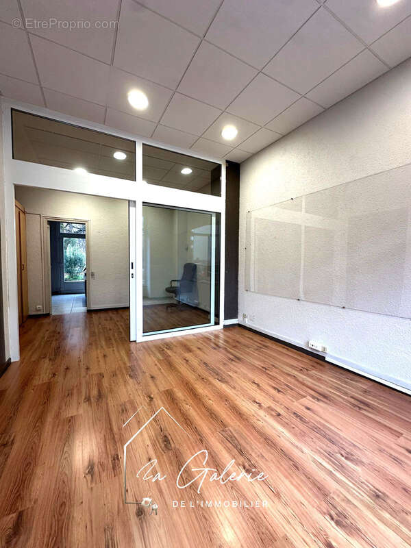 Commerce à GRENOBLE