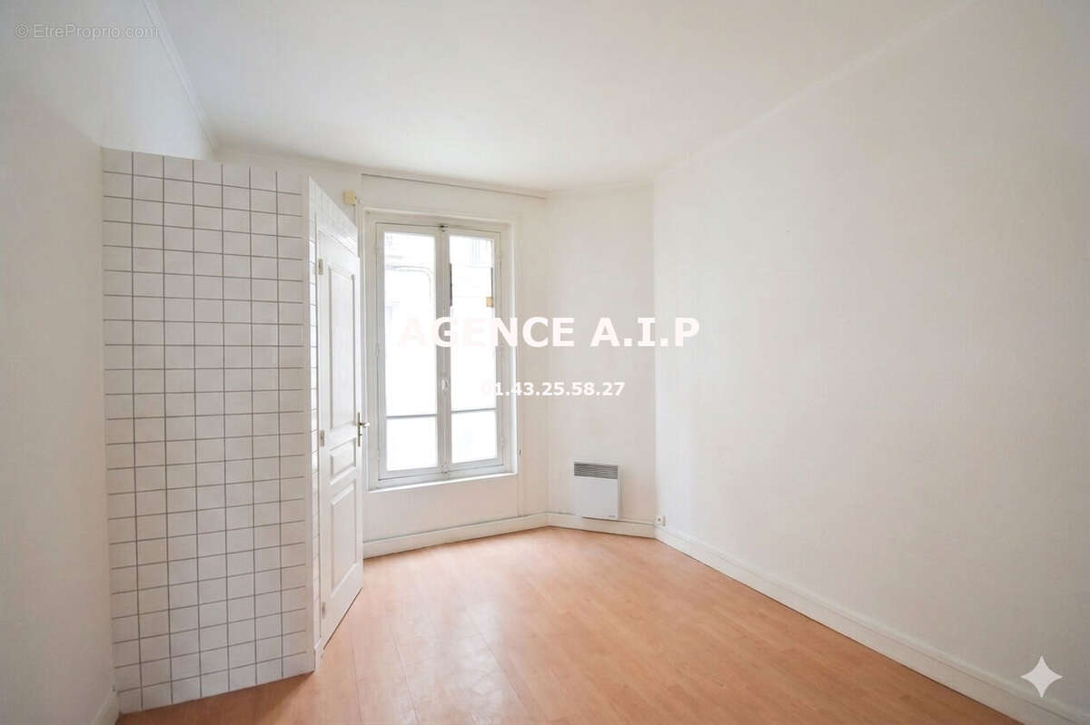 Appartement à PARIS-18E