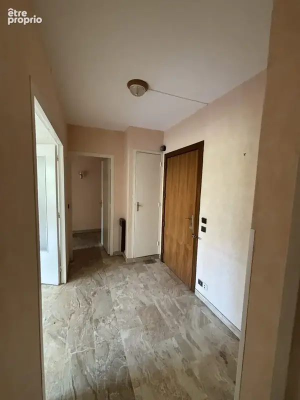 Appartement 2 pièces 52 m² à vendre à Saint-Etienne (42000) - photo 7