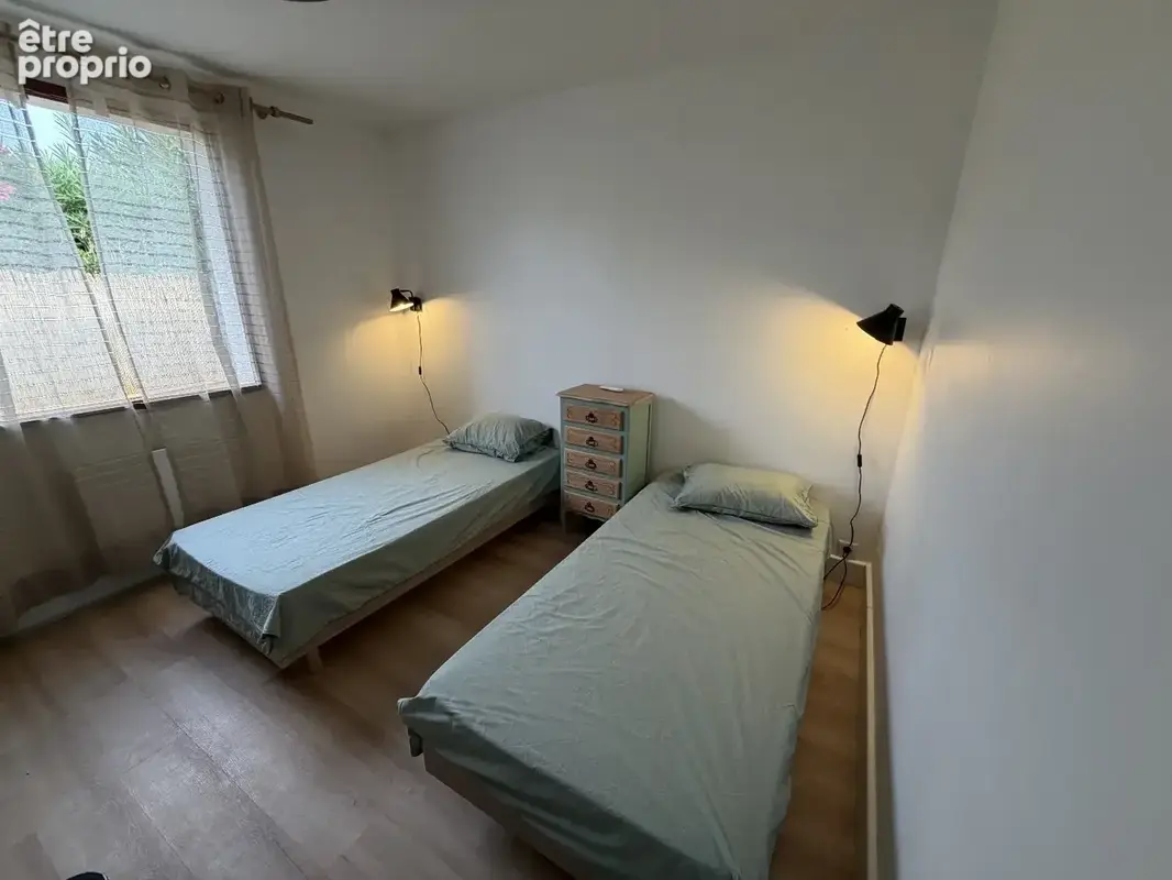 Marseillan Ville - Villa de plain-pied avec garage - photo 7