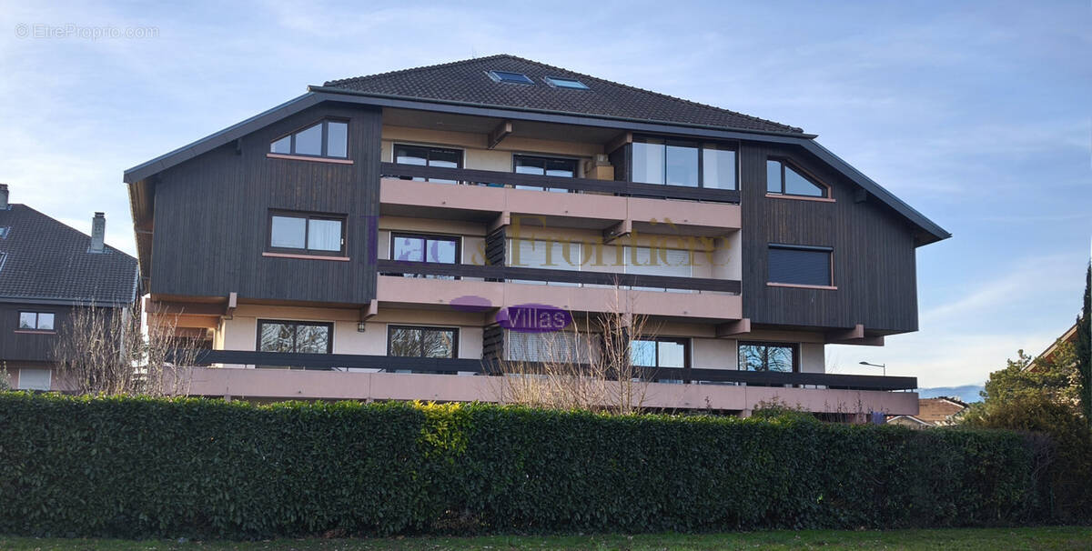 Appartement à DOUVAINE