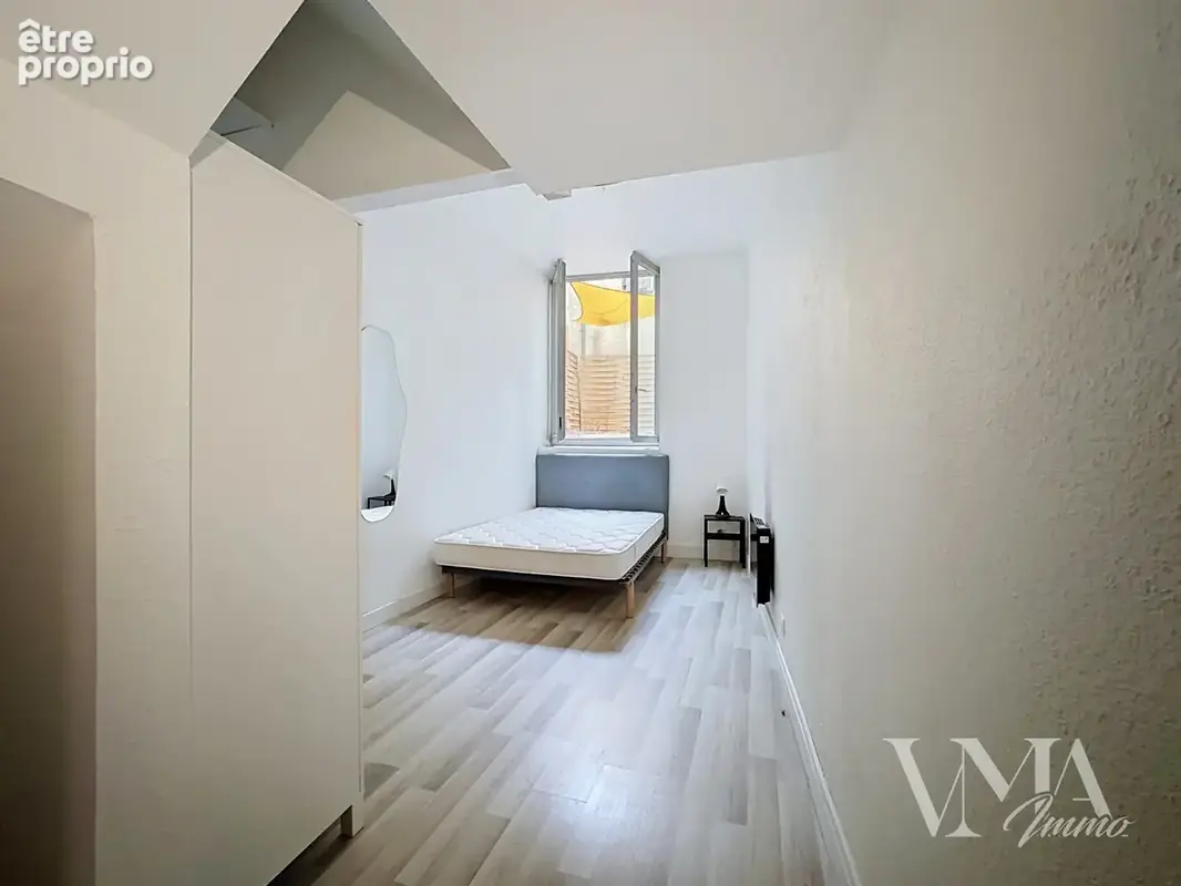 Villefranche-sur-Saône (69400) — Appartement T2 rénové avec terrasse — 138 000€ - photo 6