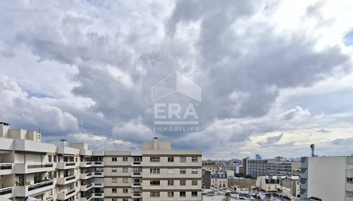 Appartement à PARIS-11E