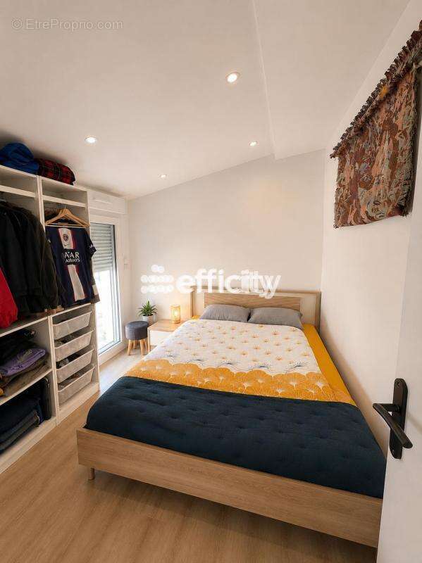 Maison 171 m² à La Lande-De-Fronsac  - photo 6