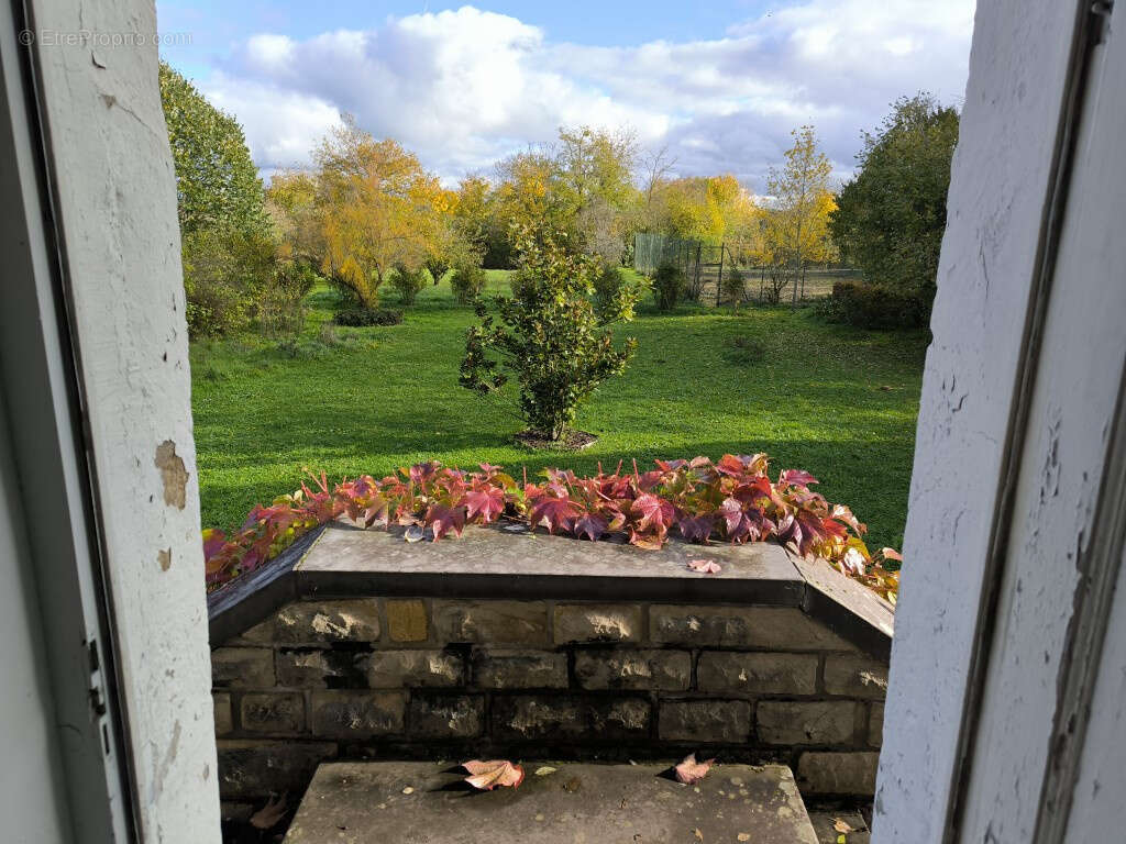 Maison à AUNAY-EN-BAZOIS