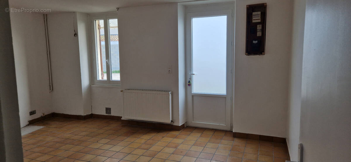 Maison à AVENSAN