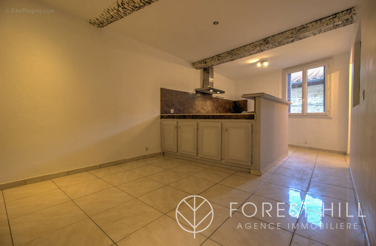 Maison 5 chambres centre ville - photo 13