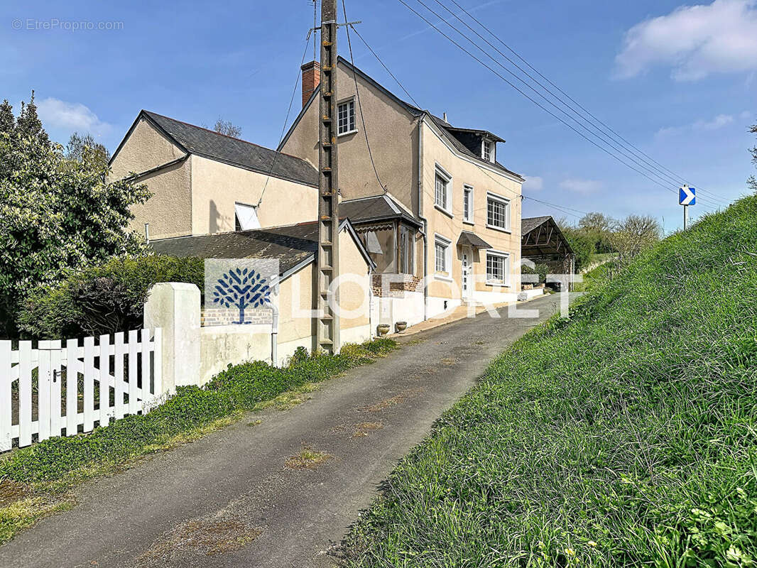 Maison à AIRVAULT