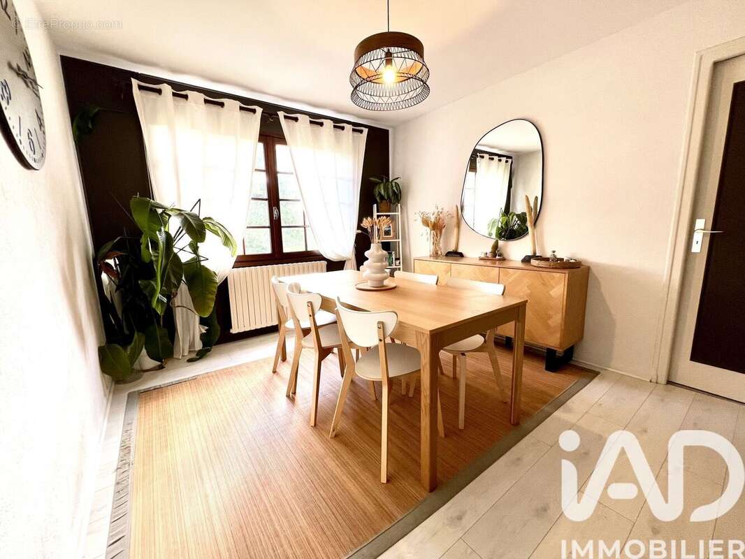 Photo 5 - Maison à SALLES