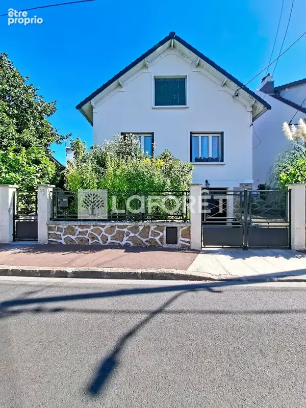 7 min à pied de la gare sans les nuisances ! - photo 7