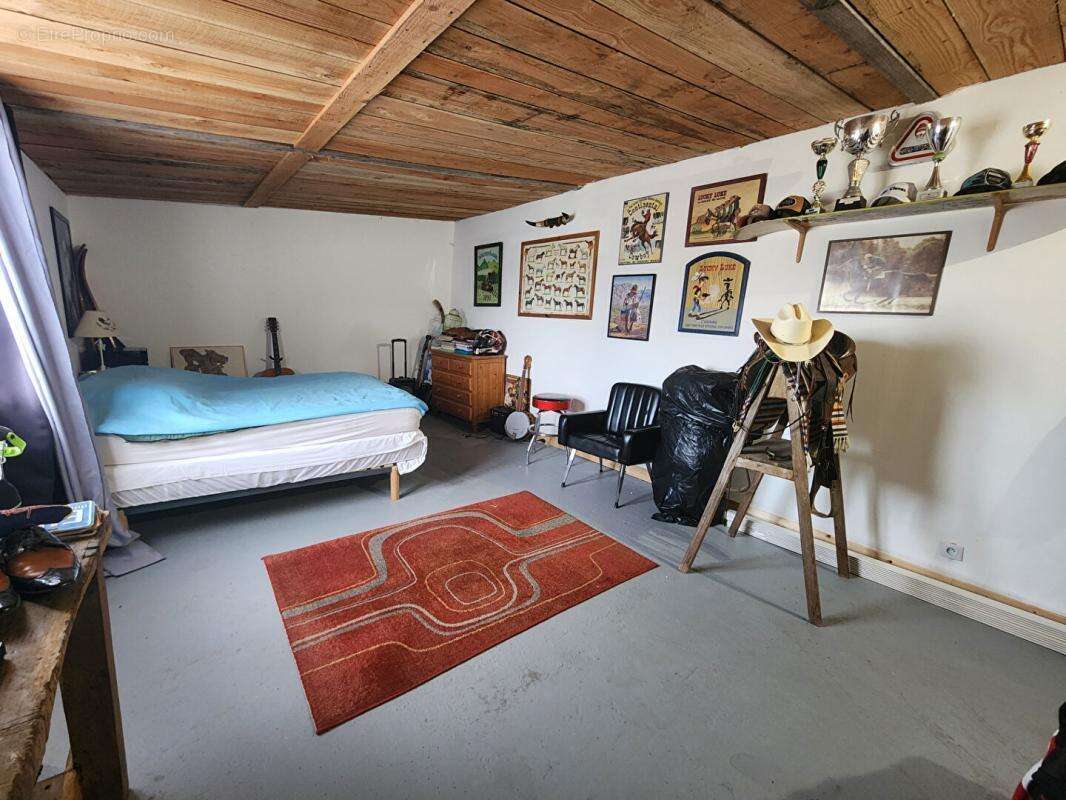 Maison à SAINT-HIPPOLYTE