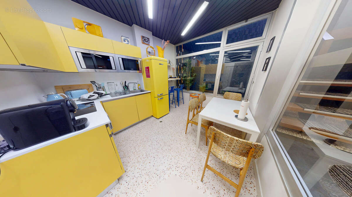 Commerce à SAINT-ETIENNE