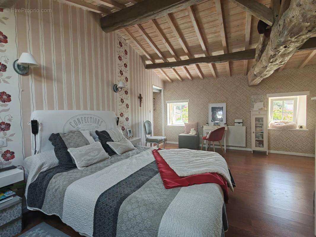 Maison à BOIS
