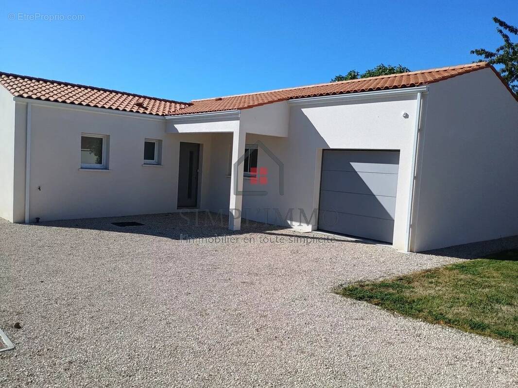 Maison à MESCHERS-SUR-GIRONDE