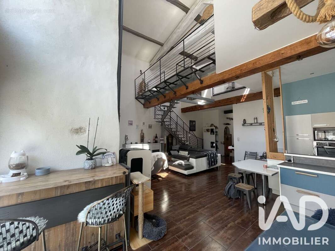 Maison 181 m² à Trausse  - photo 9