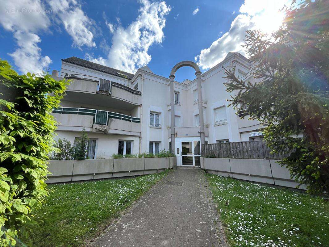 Angers - T5 en duplex avec terrasse et parking - photo 15