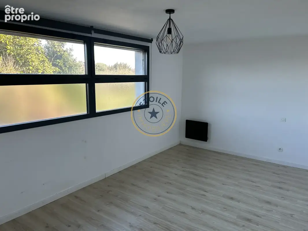 LOFT avec grande terrasse et double garage. - photo 13