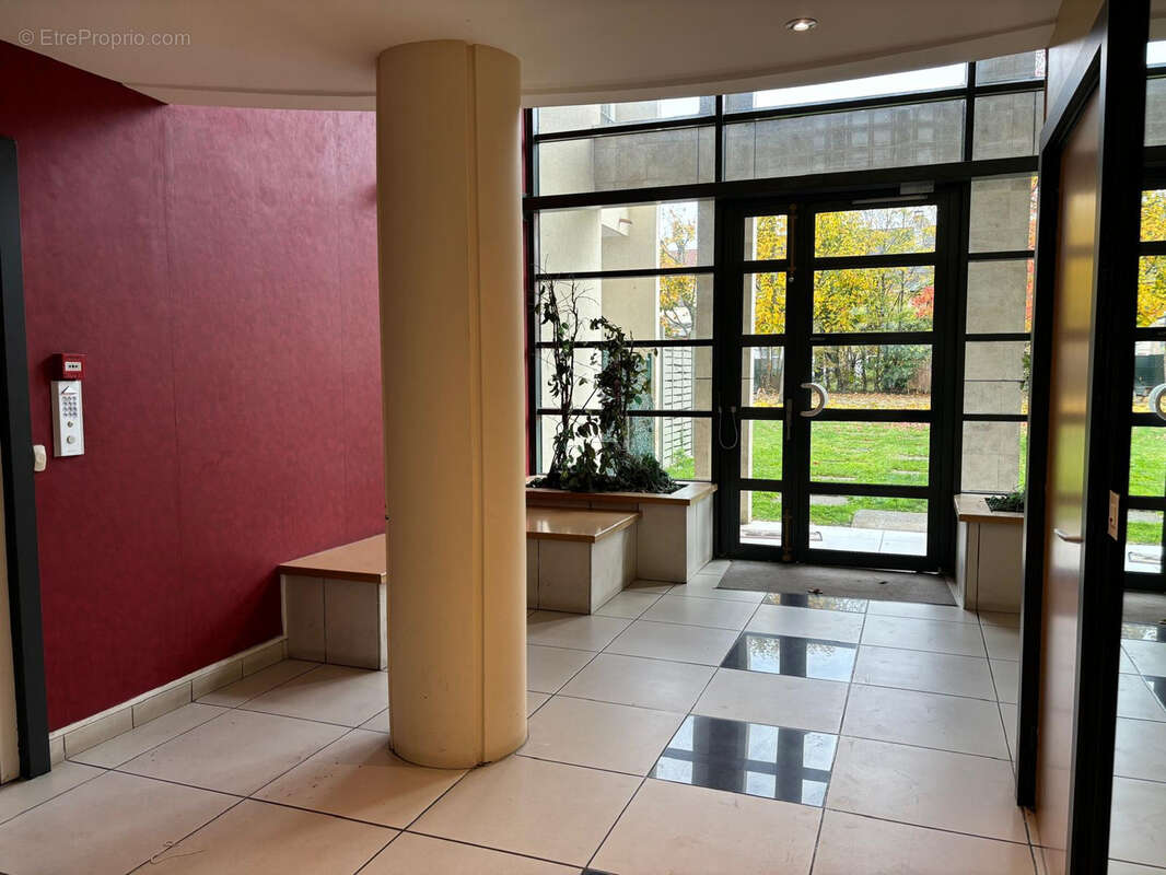 Appartement à NANTERRE