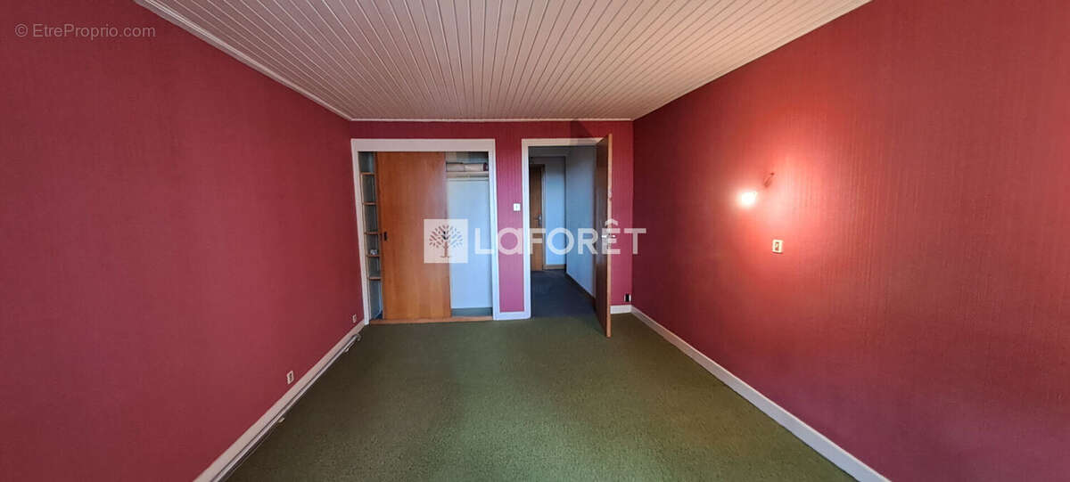 Maison à SAINT-FLOUR