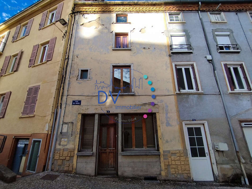 Maison à CUBLIZE