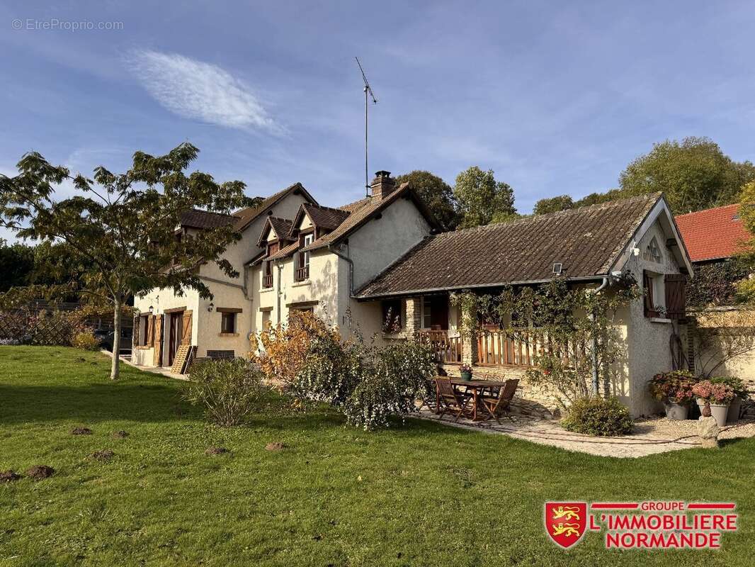 Maison à PACY-SUR-EURE