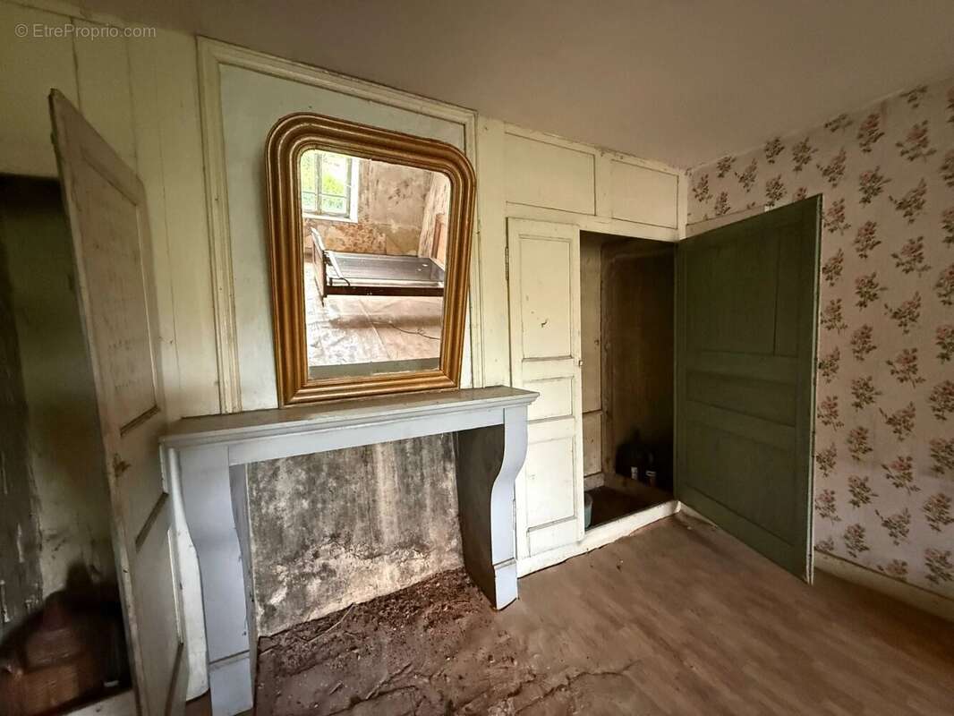 Grande ferme villageoise double indépendante à rénover – deux maisons, nombreuses dépendances, presque 1 hectare - photo 24