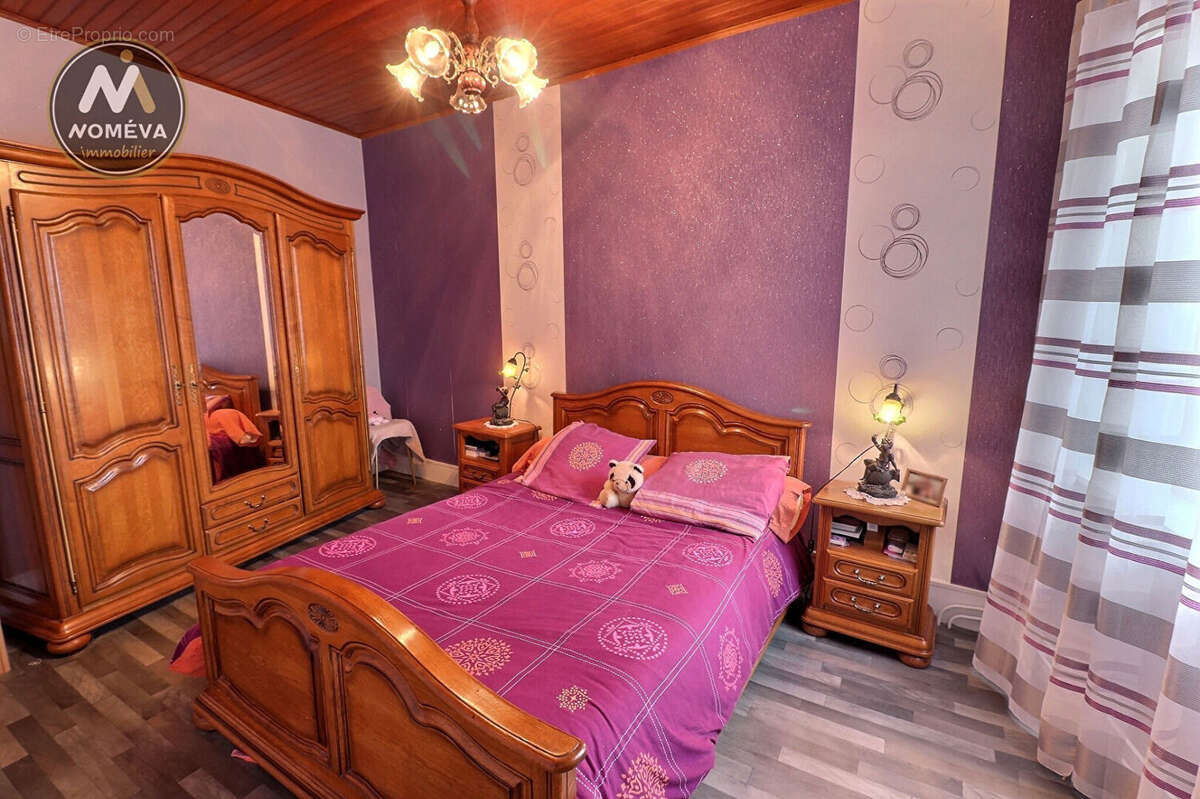 Maison à RIOTORD