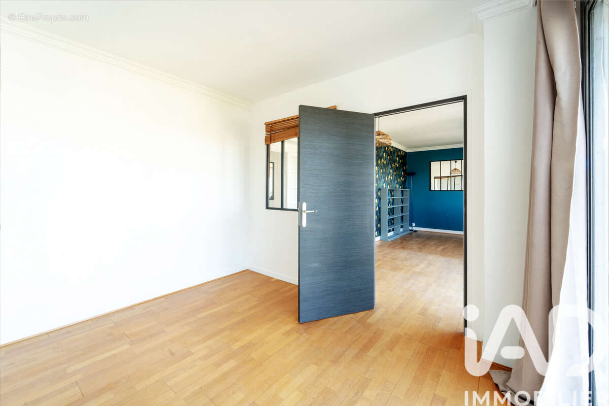 Appartement 81 m² à Gentilly  - photo 4