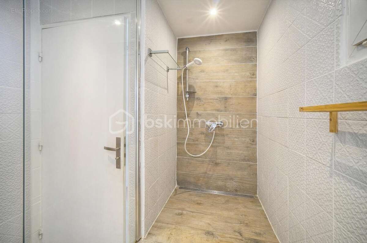 Appartement familial 4 pièces avec terrasse, garage et cave – Secteur Cannes Gourguette - photo 10