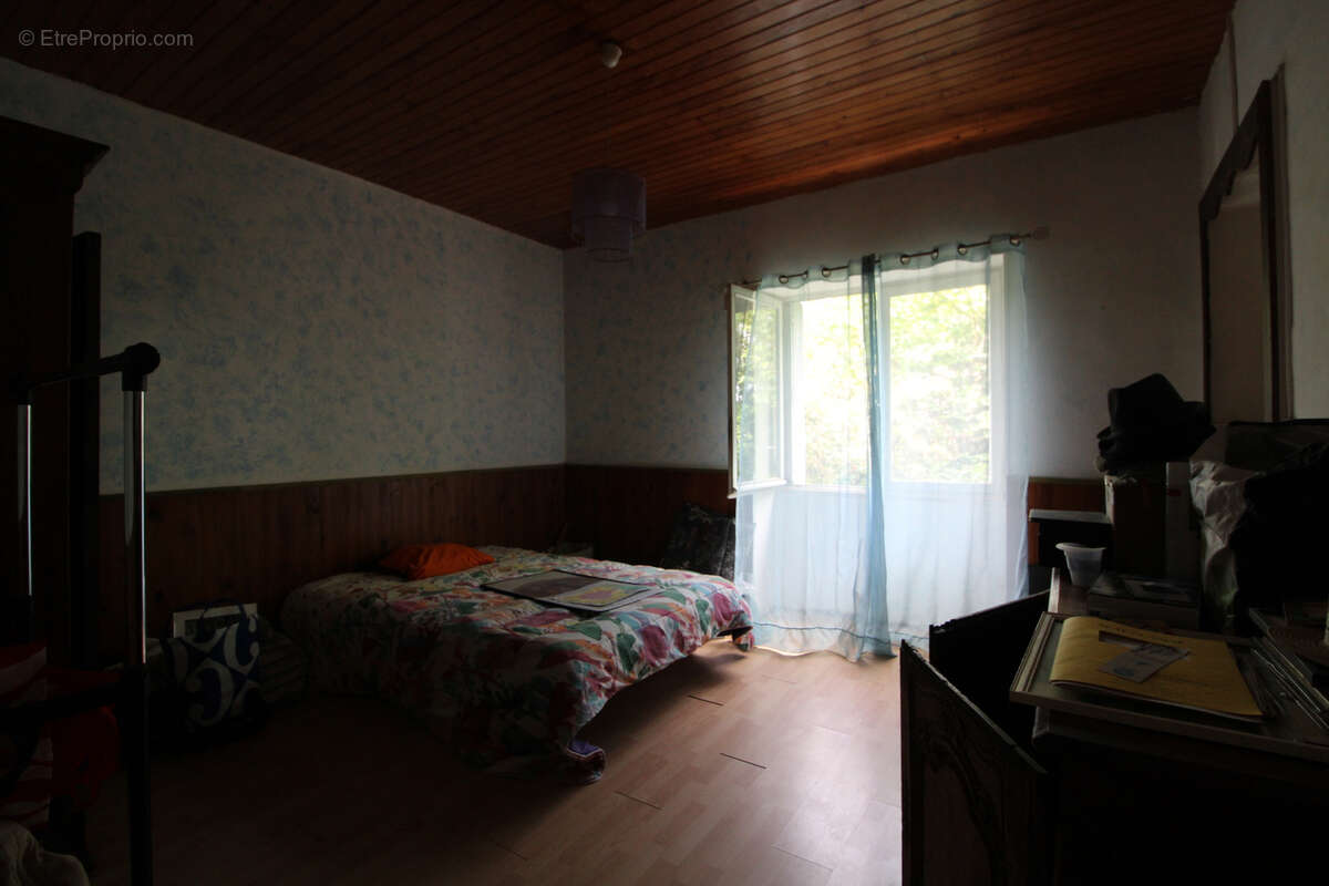 Maison à MOLIERES-SUR-CEZE