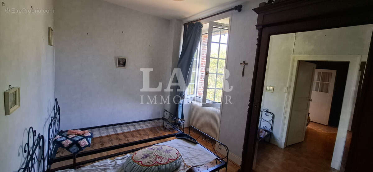 Maison de Maître et ancien presbytère - Ref S15421 - photo 10