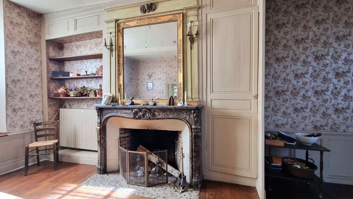 Maison à BRAY-SUR-SEINE