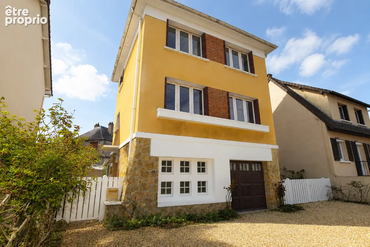 Photo Maison à Bois-D'arcy au prix de 325 500€