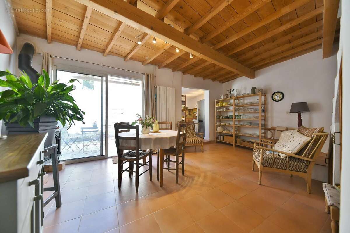 Charmante maison de village avec cour et terrasses - photo 8