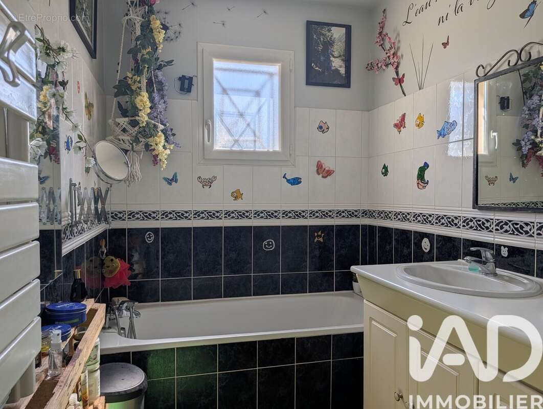 Photo 9 - Maison à GALAPIAN