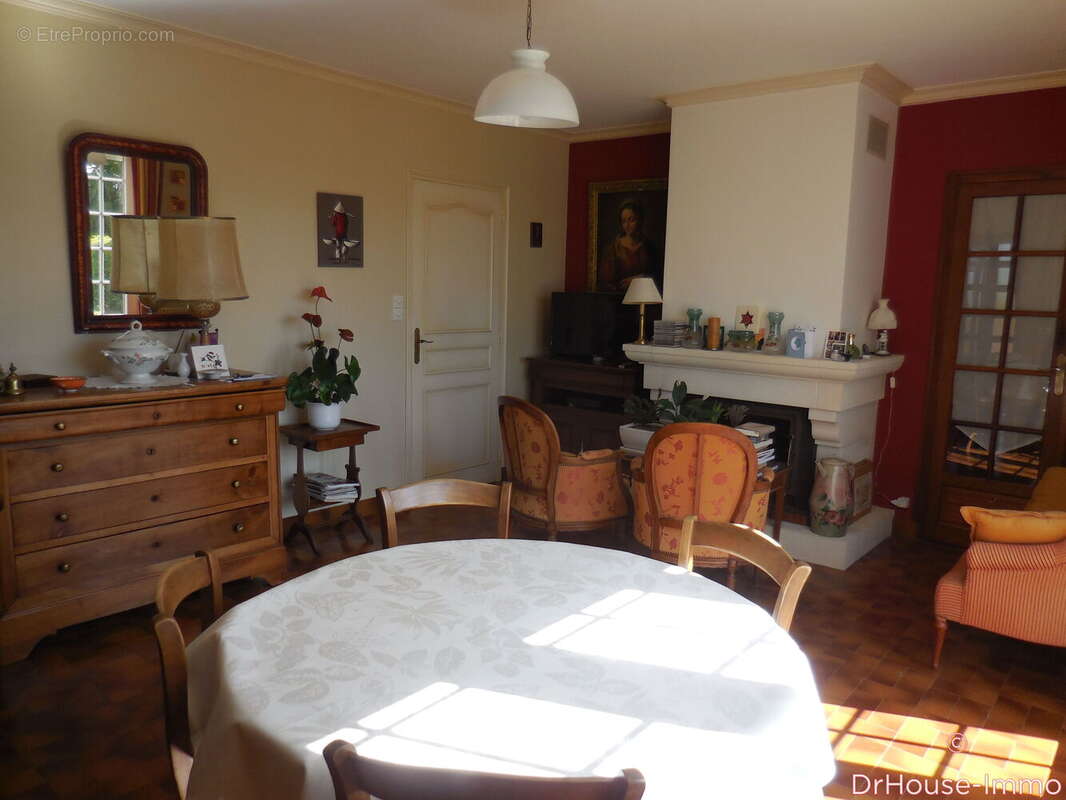 Maison 79 m² à Bellefonds  - photo 3