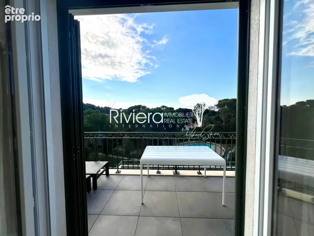 T4 dernier etage avec piscine et double box ! - photo 18