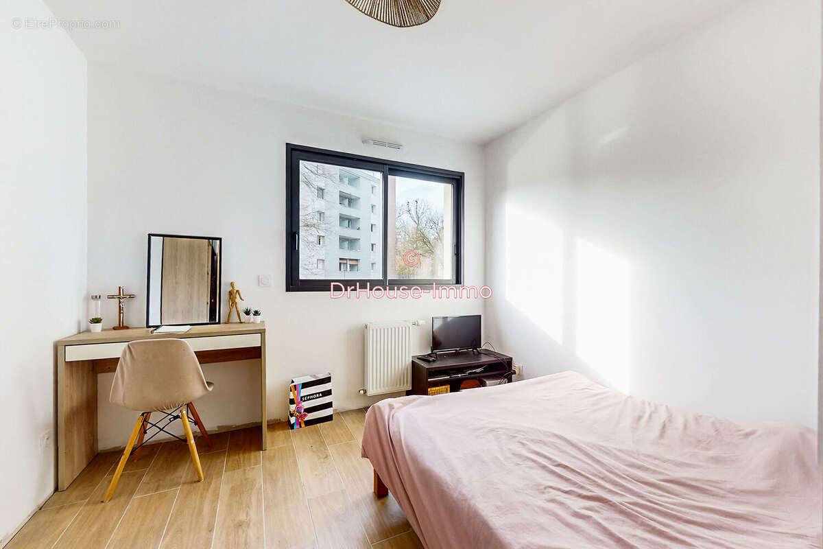 Maison à SAINT-FARGEAU-PONTHIERRY