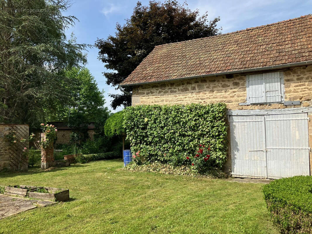 Maison à PIONSAT
