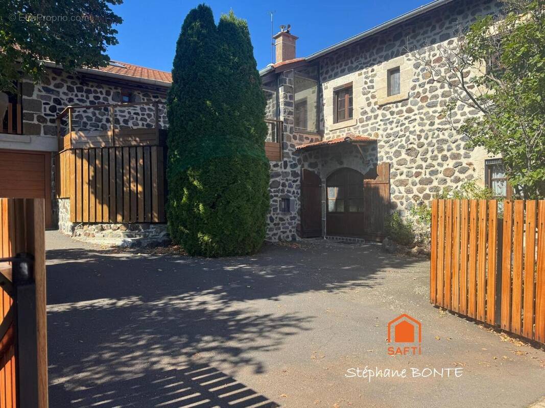 Photo 1 - Maison à SOLIGNAC-SUR-LOIRE