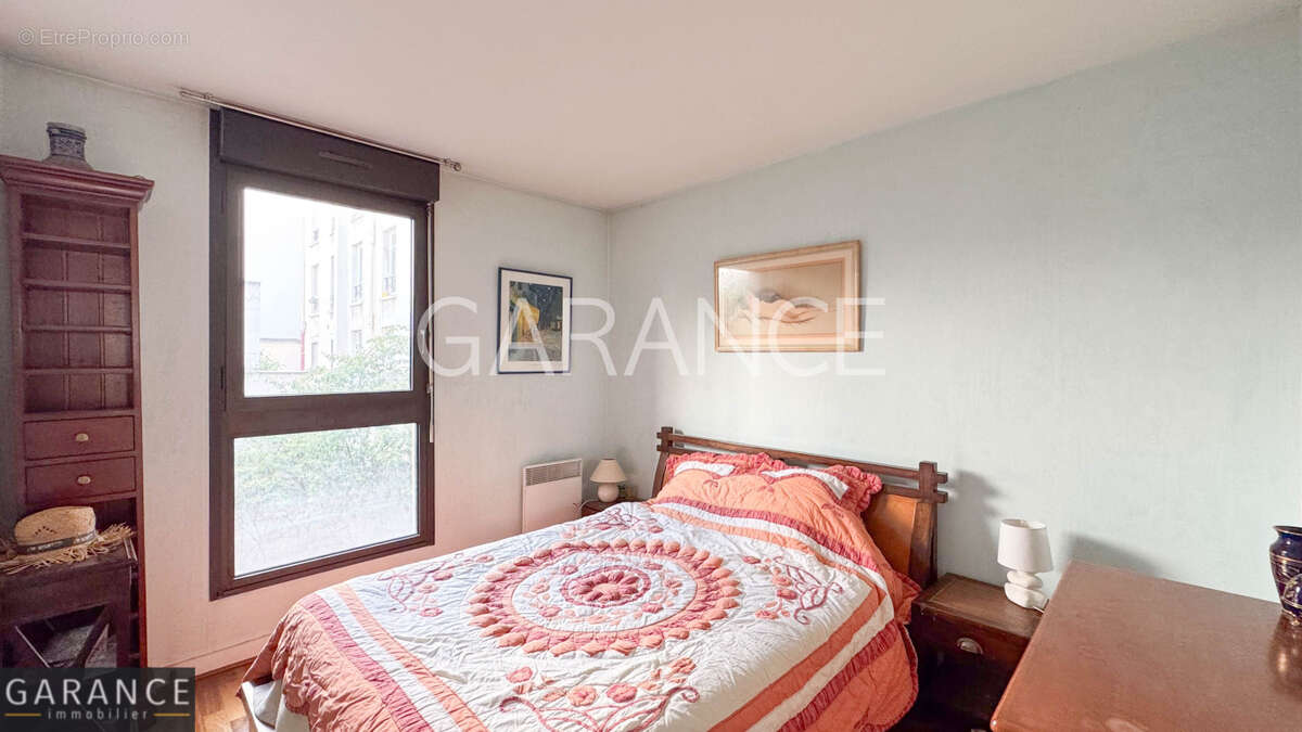 Appartement à PARIS-12E