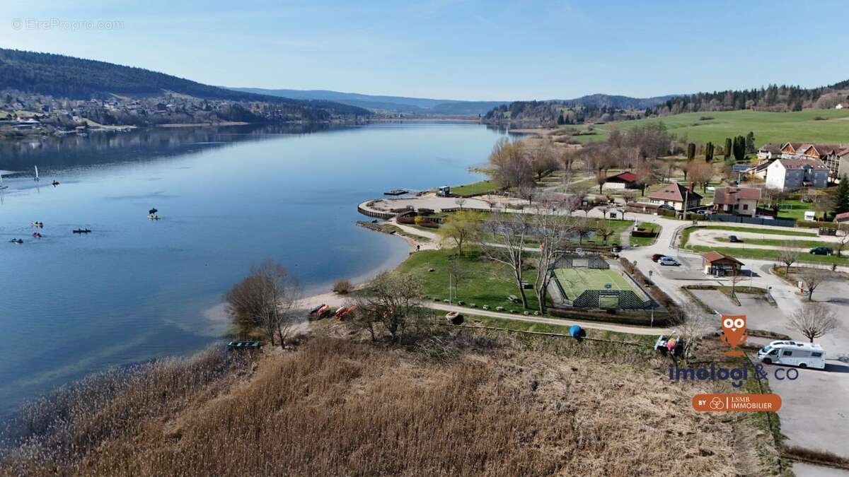 Appartement à SAINT-POINT-LAC