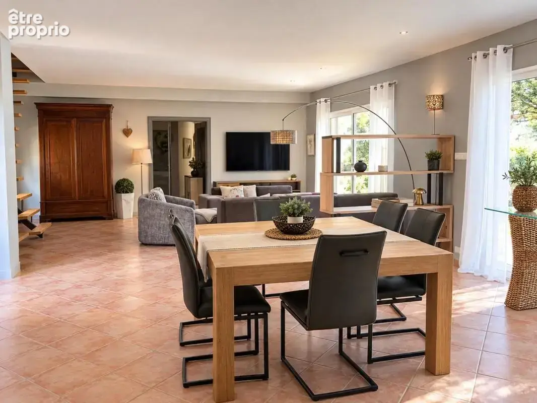 ST RESTITUT, rare, maison contemporaine de 193 m² hab plus garage et piscine 10X5 sur 2000 m boisés de chênes au calme - photo 4