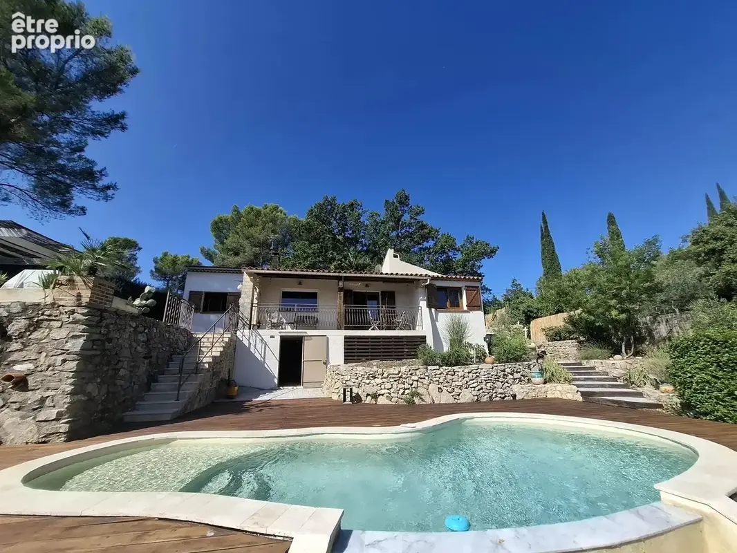 Villa avec vue panoramique, piscine et jardin à Sillans-la-Cascade - photo 2