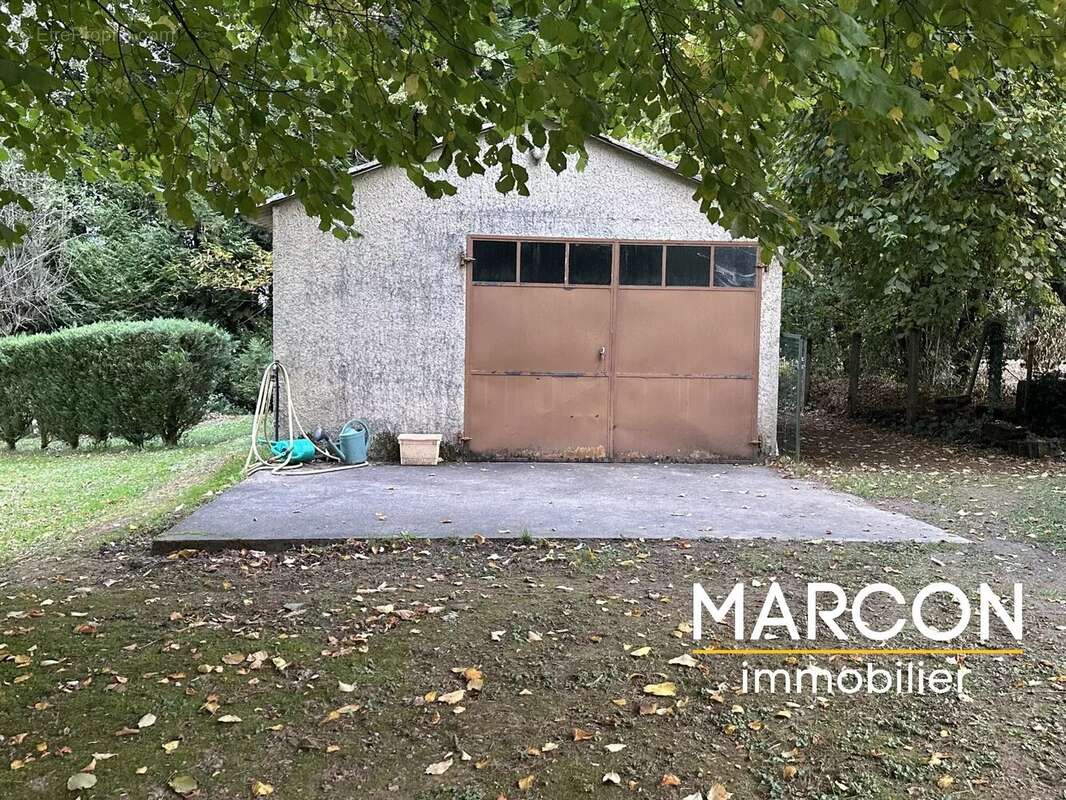 Maison à SAINT-SULPICE-LAURIERE